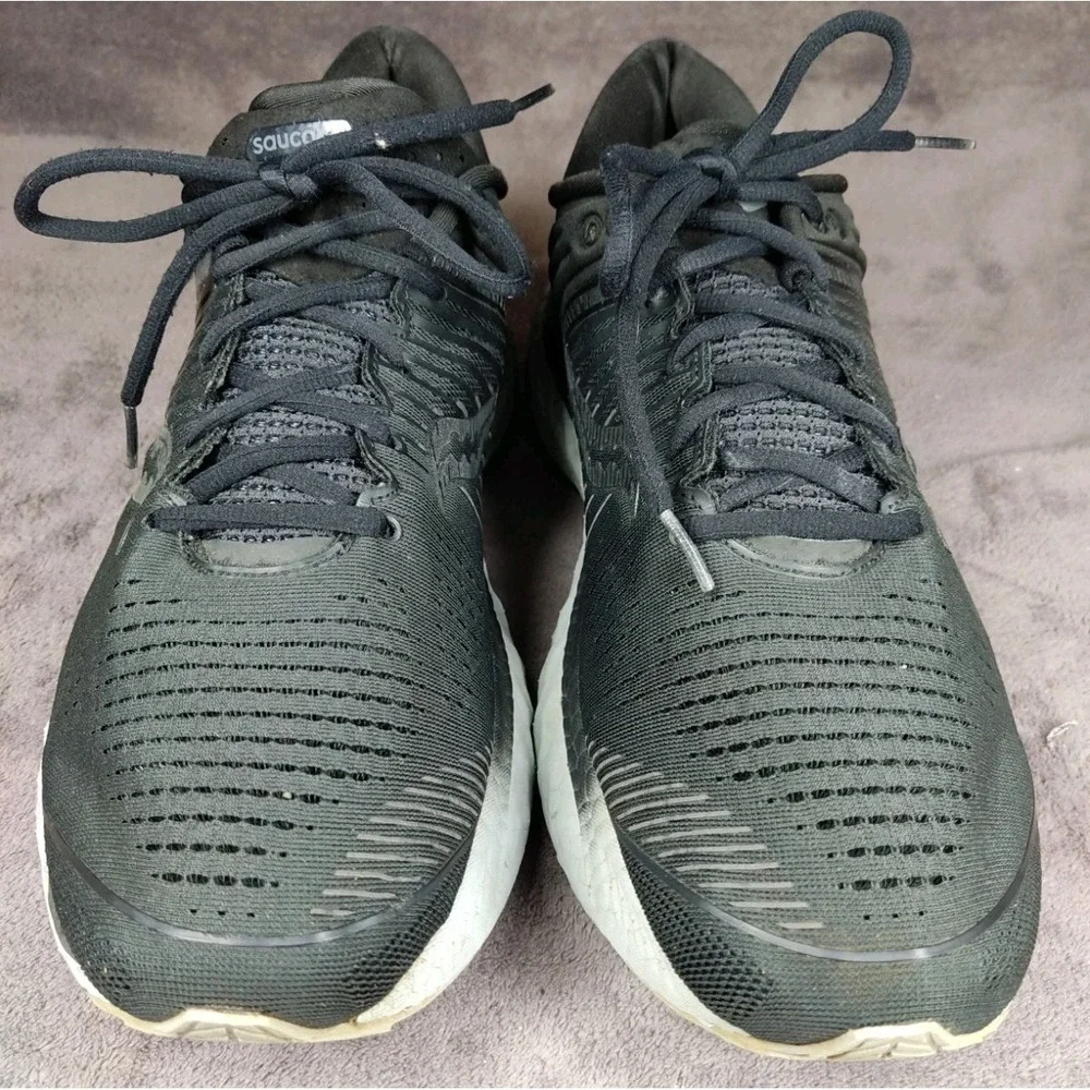 Saucony Triumph‎ 17 Low Top Mens Size 12.5 Black Running Sneakers S20546-35